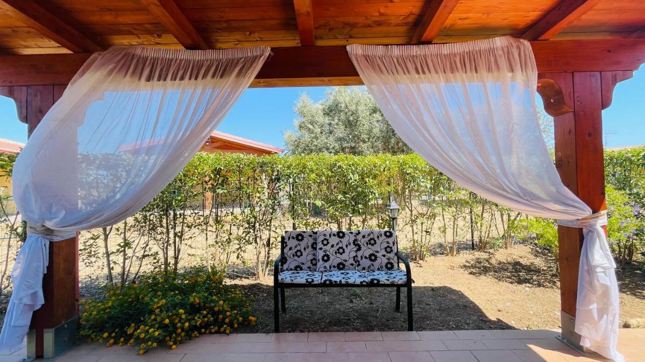 Villa Casa Malo' à Ovile la Marinella Extérieur photo